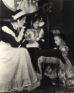 Teresa, Gwyneth, and Daisy at the Dickens Faire